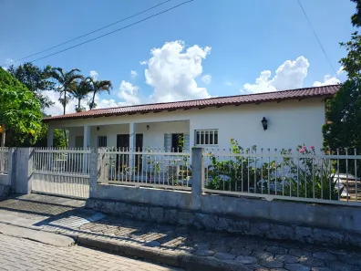 Casa com 3 Quartos à venda, 874m² no Aririú, Palhoça