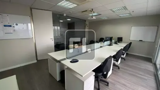 Sala Comercial para alugar, 137m² no Santa Cecília, São Paulo