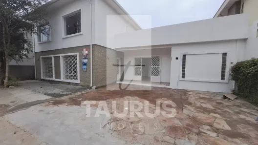 Casa com 5 Quartos para alugar, 239m² no Indianópolis, São Paulo