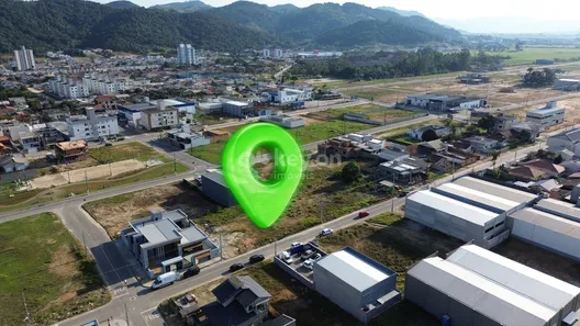 Lote/Terreno à venda, 330m² no São João (Margem Esquerda), Tubarão