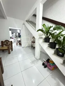 Casa com 5 Quartos para alugar, 300m² no Hernani Sá, Ilhéus