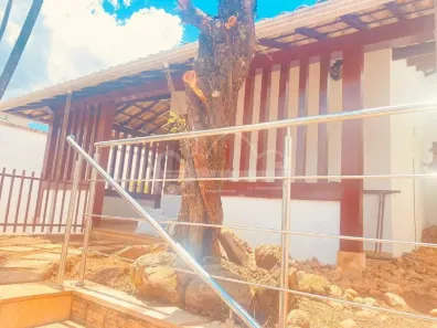 Casa com 4 Quartos à venda, 340m² no São José, Belo Horizonte
