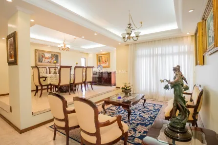 Apartamento com 3 Quartos à venda, 243m² no Capoeiras, Florianópolis