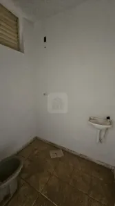 Galpão/Depósito/Armazém para alugar, 370m² no Marta Helena, Uberlândia