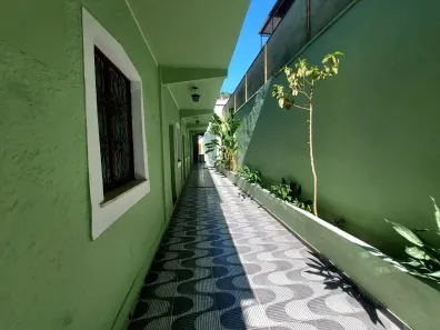 Casa com 2 Quartos para alugar, 80m² no Centro, Nova Iguaçu