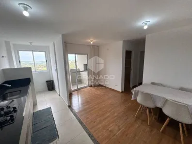Apartamento com 2 Quartos para alugar, 50m² no Vila Emília, Maringá