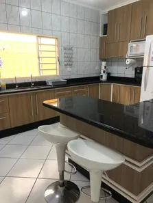 Sobrado com 3 Quartos à venda, 165m² no Jardim Sandra Maria, Taubaté