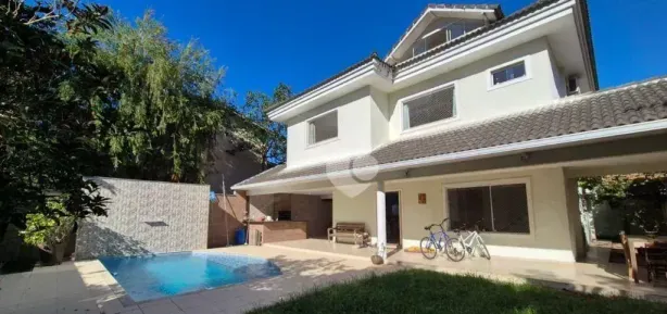 Casa de Condomínio com 5 Quartos à venda, 331m² no Vargem Grande, Rio de Janeiro
