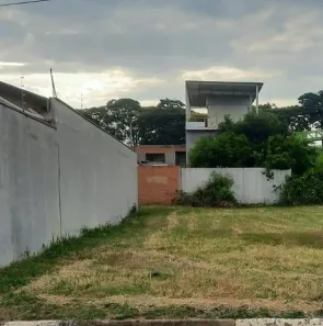 Lote/Terreno à venda, 10m² no Centro, Saltinho