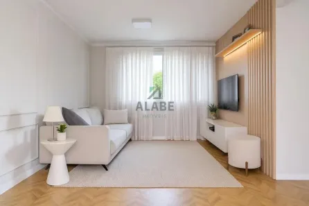 Apartamento com 3 Quartos à venda, 90m² no Vila Uberabinha, São Paulo