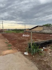 Lote/Terreno à venda, 259m² no Jardim Europa, Uberlândia
