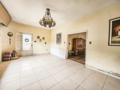 Casa com 5 Quartos à venda, 320m² no Humaitá, Porto Alegre