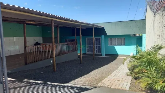 Casa com 3 Quartos à venda, 176m² no Industrial, Londrina