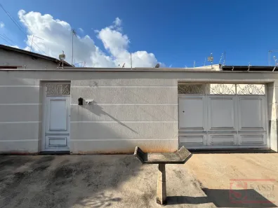 Casa com 3 Quartos para alugar, 185m² no Jardim São Paulo, Limeira