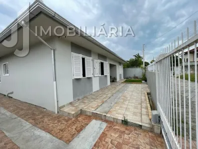 Casa com 3 Quartos à venda, 250m² no Ingleses do Rio Vermelho, Florianópolis