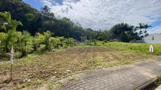 Lote/Terreno à venda, 712m² no Aimoré, Guabiruba