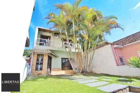 Casa com 5 Quartos à venda, 260m² no Teresópolis, Porto Alegre