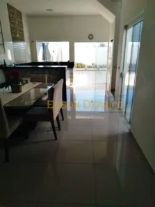 Casa de Condomínio com 5 Quartos à venda, 198m² no Condomínio Residencial e Comercial Laguna, Pindamonhangaba