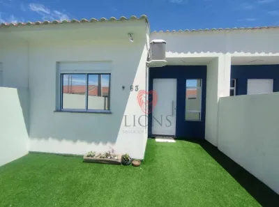 Casa de Condomínio com 2 Quartos à venda, 46m² no Sítio Gaúcho, Gravataí