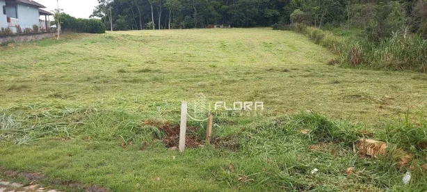Lote/Terreno à venda, 872m² no Ubatiba, Maricá