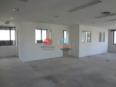 Sala Comercial para alugar, 223m² no Cidade Monções, São Paulo