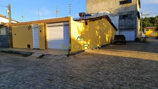 Casa com 2 Quartos à venda, 145m² no Hernani Sá, Ilhéus