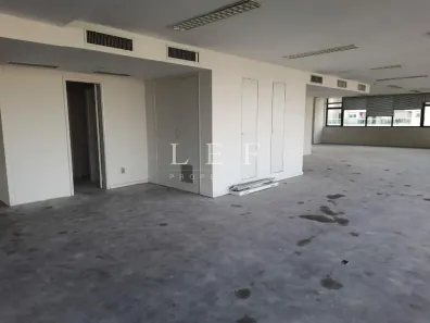 Sala Comercial para alugar, 343m² no Moema, São Paulo