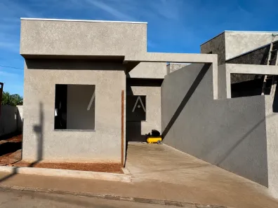 Casa com 2 Quartos à venda, 42m² no Jardim Panorama, Toledo