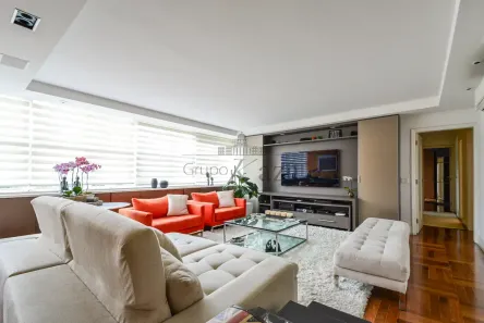 Apartamento com 3 Quartos à venda, 178m² no Jardim Europa, São Paulo