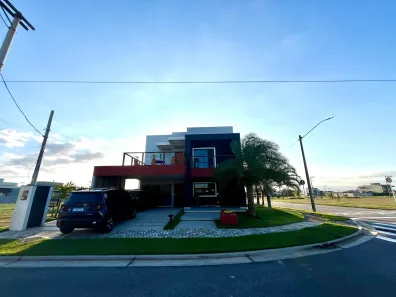 Casa de Condomínio com 2 Quartos à venda, 246m² no Peró, Cabo Frio
