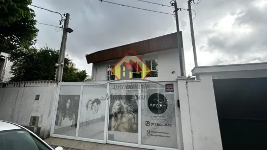 Imóvel Comercial com 3 Quartos à venda, 258m² no Jardim das Nações, Taubaté
