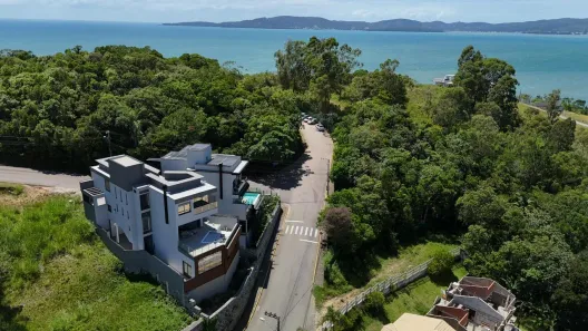 Apartamento com 5 Quartos à venda, 872m² no Canto da Praia, Itapema