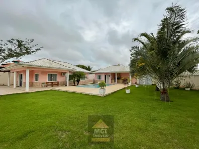 Casa com 4 Quartos à venda, 210m² no Alvorada (Bacaxá), Saquarema