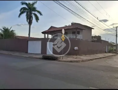 Casa com 4 Quartos à venda, 250m² no Três Barras, Cuiabá