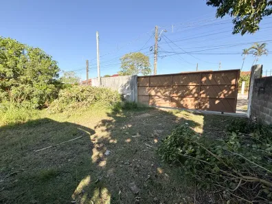Lote/Terreno à venda, 484m² no Niterói, Canoas