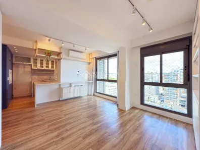 Apartamento com 2 Quartos à venda, 72m² no Cidade Baixa, Porto Alegre