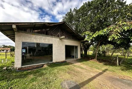 Ponto Comercial à venda, 131m² no Praia do Ervino, São Francisco do Sul