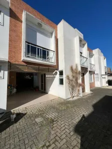 Casa com 3 Quartos à venda, 119m² no Campeche, Florianópolis