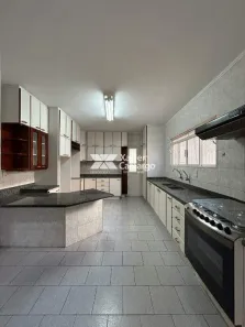 Casa com 3 Quartos para alugar, 205m² no Cidade Jardim, Rio Claro