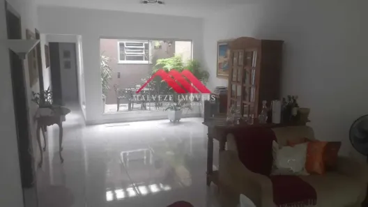 Casa com 3 Quartos para alugar, 233m² no Rudge Ramos, São Bernardo do Campo
