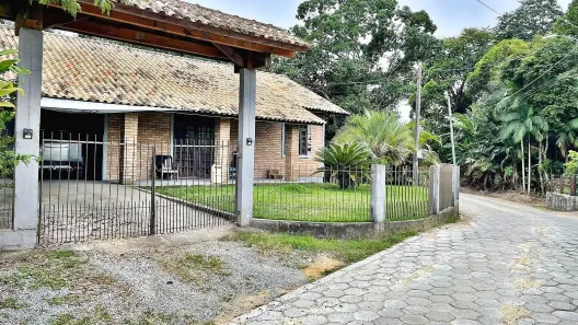 Casa com 2 Quartos à venda, 100m² no Centro, Santo Amaro da Imperatriz