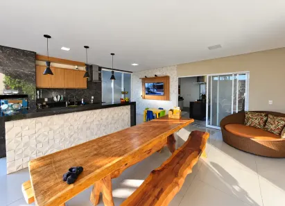 Casa de Condomínio com 4 Quartos à venda, 324m² no Condomínio do Lago 3ª Etapa, Goiânia