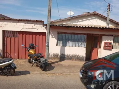 Casa com 3 Quartos à venda, 240m² no Setor Parque Tremendão, Goiânia