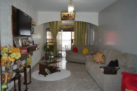 Casa com 6 Quartos à venda, 360m² no Linda Vista, Contagem