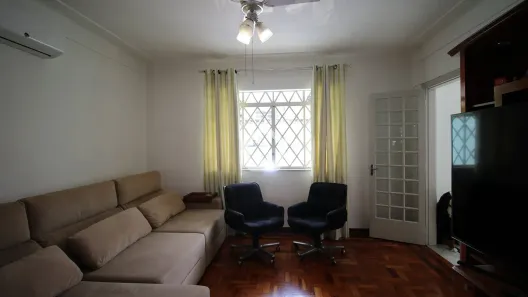 Casa com 6 Quartos à venda, 220m² no Aclimação, São Paulo
