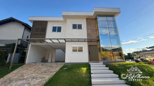 Casa de Condomínio com 3 Quartos à venda, 250m² no Saco Grande, Florianópolis