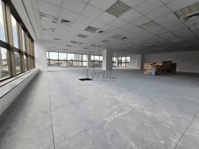 Sala Comercial com 3 Quartos para alugar, 425m² no Cambuí, Campinas