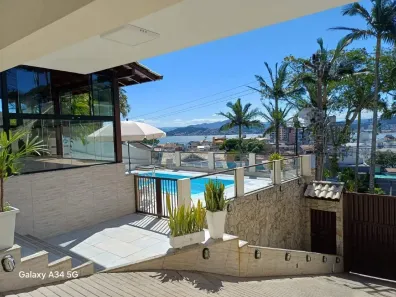 Casa com 5 Quartos à venda, 161m² no Abraão, Florianópolis