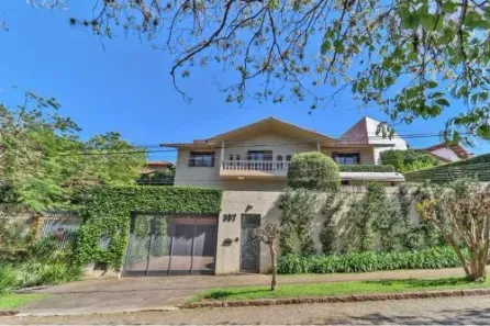 Casa com 4 Quartos à venda, 640m² no Três Figueiras, Porto Alegre