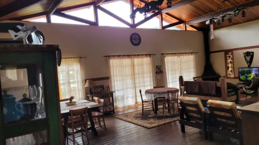 Casa com 4 Quartos à venda, 240m² no Monte Verde, Camanducaia
